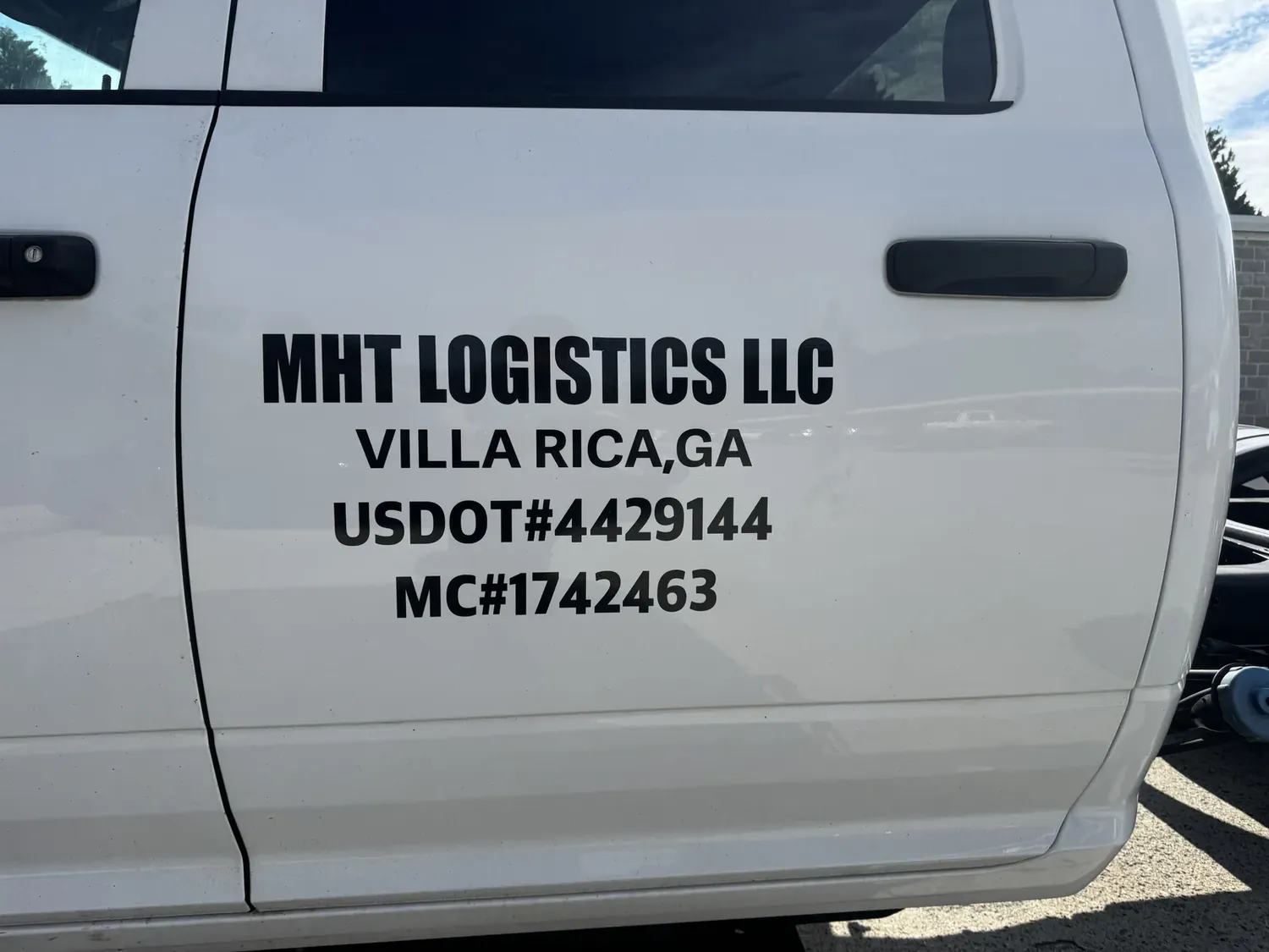 US DOT lettering: what actually has to be on the door