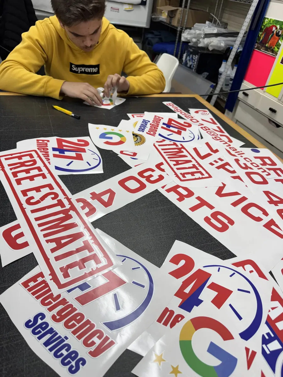 Vehicle magnets &mdash; Magnetic & Cut Vinyl