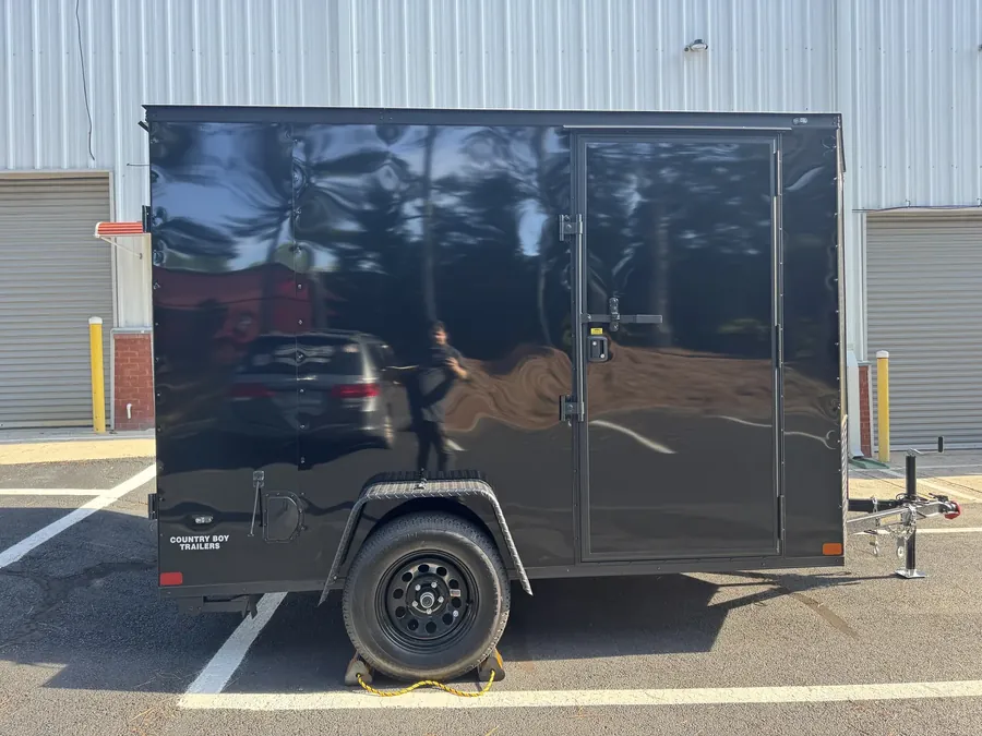 Vehicle Wraps & Graphics project photo 5